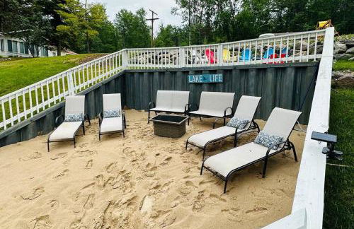 Lakefront Luxury with Private Beach, Sleeps 14 - Foto 37