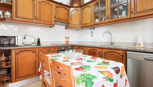 Casa Bacalhau - Tunes - Jacuzzi - BY BEDZY - Foto 3, stove, dishwasher, toaster