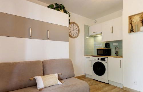 L'écrin, Studio Cosy, MBS, Wifi, Parking, Clim - Foto 1