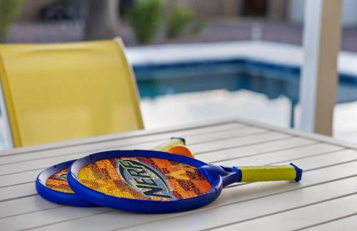 Shangri La Home - Boho Chic with Patio Pool & Grille - Foto 46