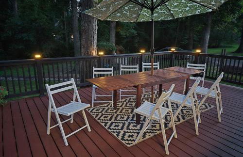 Spacious, Renovated, 5-bedroom Retreat, Near I-85 - Foto 27