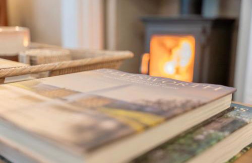 Danes Cottage - Luxury Peak District Retreat - Photo 9