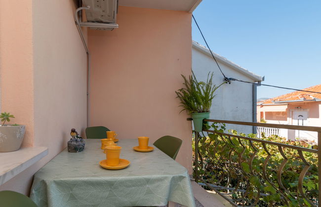 Melita Lara - Foto 11