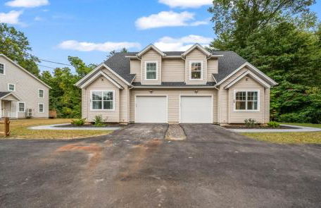 Ideal Family Stay Sleeps 20 in Bloomfield, CT - Foto 2