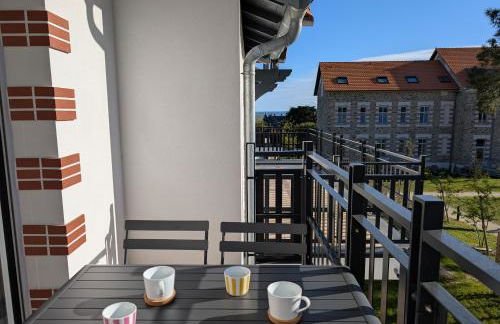 Appartement lumineux avec balcon & aperçu mer - Foto 21