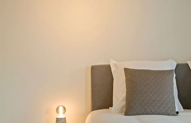 Spacious 3 Bedroom Apartment With Private Garage - Foto 32