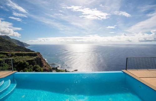 Marina View Apartment - Pool & stunning ocean view - Photo 27