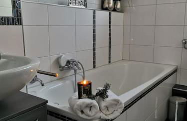 Schöne große Ferienwohnung BASILIKABLICK stadtnah ruhig Nähe Bodensee mit Aussicht - Foto 7