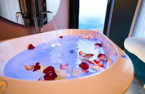 LiFE VOYAGE RESIDENCE & SPA - Strasbourg's City Center Luxury Experience - Foto 42