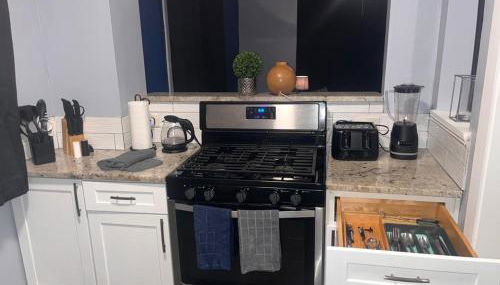 Charming King bed & Queen Sofa bed & TV Wifi - Foto 5