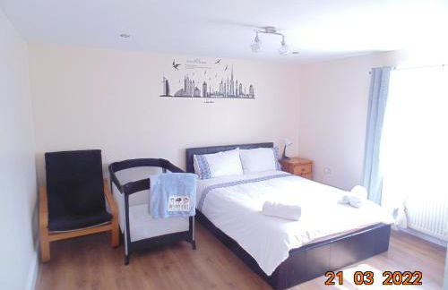 Two beautiful double bedroom Tulip apartment - Foto 9