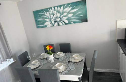 A Charming 3 Bed home next to NEC and Birmingham International Airport - Foto 12