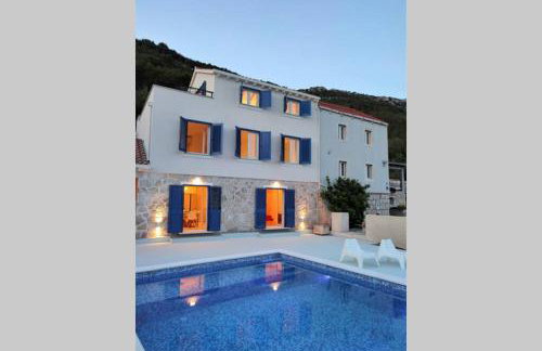 Villa Korta - Spacious House with Pool - Foto 7