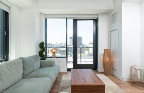 Luxury Apartment w King Bed Shared Pool & Rooftop - Foto 21