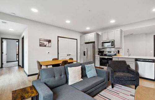 CozySuites Mass with parking lounge & roof deck #41 - Foto 7