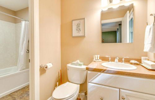 Cozy Hideaway with Grill, 17 Mi to Asheville - Foto 20