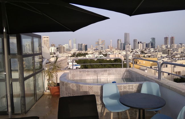 TLV Suites Triplex Penthouse With pool - Foto 16