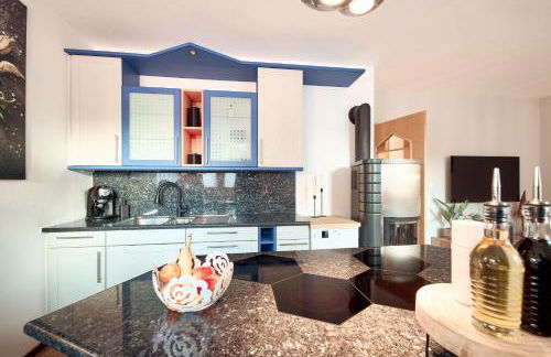 Stadtnestl Apartment Sterzing - Alpines Hideaway mit Kamin & Garten - Foto 13