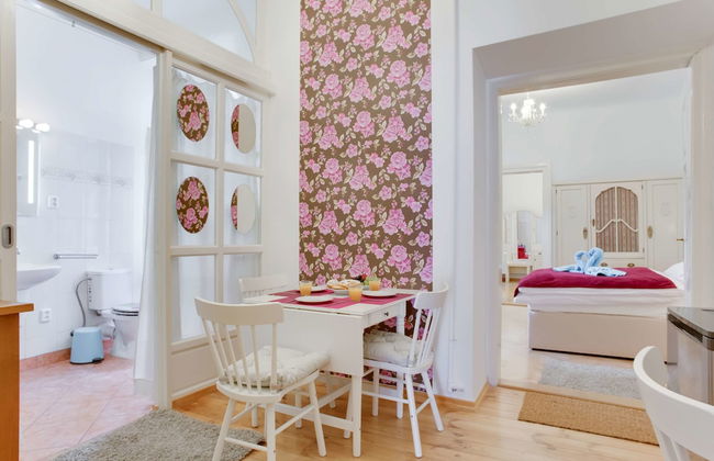 Prague Siesta Apartments - Photo 74