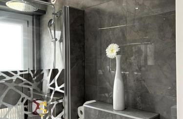 Superbe appartement lumineux avec parking gratuit - Foto 14