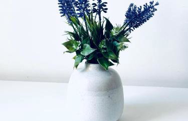 The Georgian Townhouse - 4 Bedrooms - Sleeps 9 - Photo 2