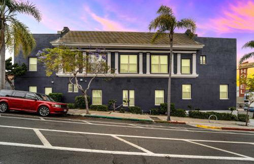 The Neon Elm Hotel - Foto 44