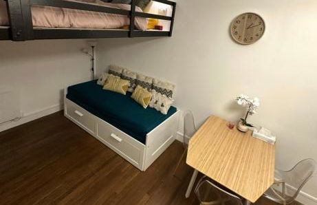 PARIS-MONTROUGE Magnifique Studio Appartement de 35m2 - très cosy pour 1 à 6 personnes refait à neuf - ENTIRE APARTMENT LUXIRIOUS AND WARM - Montrouge Paris 14ème - Proche Aéroport Orly & Parc Expositions Porte de Versailles FREE WIFI GRATUIT - Foto 52