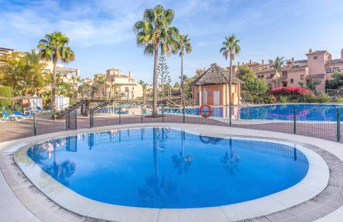 Apartamento entre Estepona-marbella - Foto 2