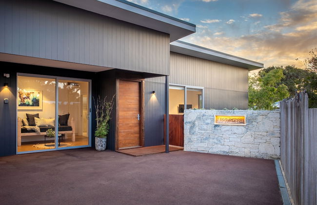 160 Steps from Yallingup Beach - Photo 10