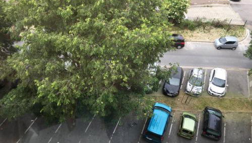 BedinReims "burgundy bottle" 110m2 Exceptional, 4 chambres doubles, 2 bain, free park & wifi, tout équipé - Foto 4