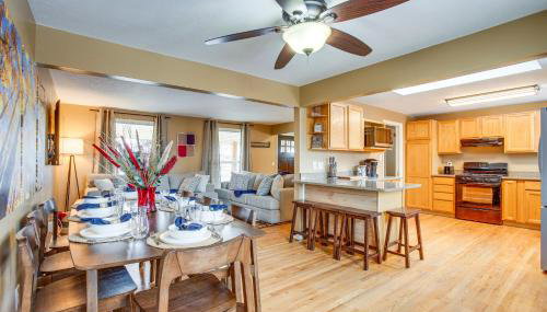 Gather Family! Home with Fenced Yard in Wheat Ridge - Foto 2