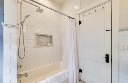 Renovated, Stylish Retreat w/ Patio in Lakeland! - Foto 17