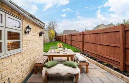 Homestead - Cosy Cotswolds Cottage with Hot Tub - Foto 26