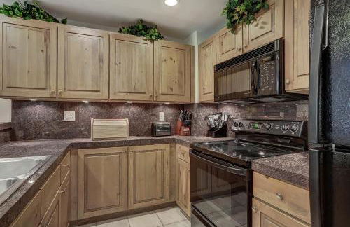 2Br- Arrowhead Village- Great Location And Gorgeous Condo Condo - Foto 9