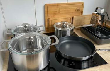 Modern City apt. -with 2 TV, Netflix and work desk - Foto 2