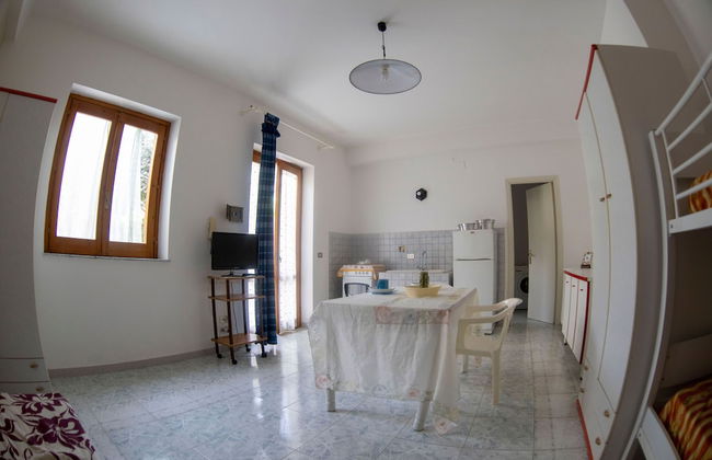 Furnished Open-space Apartment Near the sea and Commercial Points - Foto 4