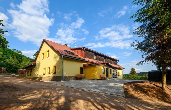 Luxe Villa in Bernartice Kkh045 - Photo 3