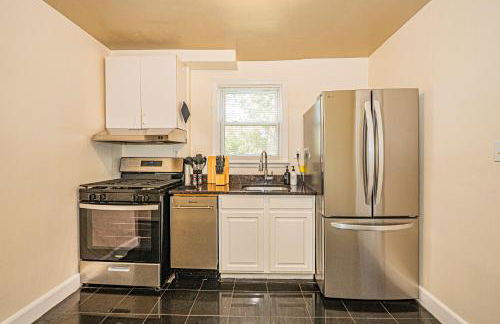 5BR 2 Bath Bath Near UMD and Metro to DC! - Foto 4