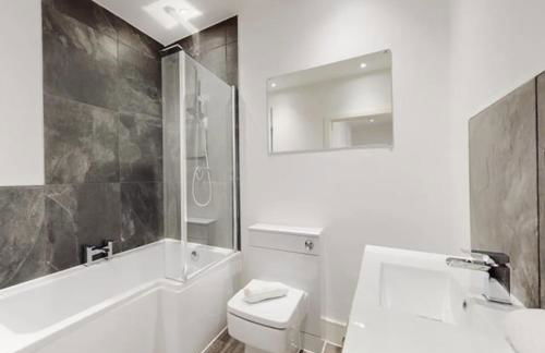 Spacious two bedroom apartment with Valley views - Foto 5