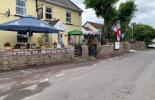 Comfy New Self Contained 1 Bed Flat - Modern! - Photo 3