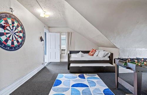 The Ultimate Fan's Retreat 5BR near all the Action - Foto 6