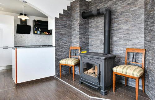 Apartman Lavanda sa bazenom i okućnicom 4* - Foto 14