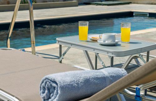 Georgioupoli Studio 2 with a pool and lake views - Foto 32