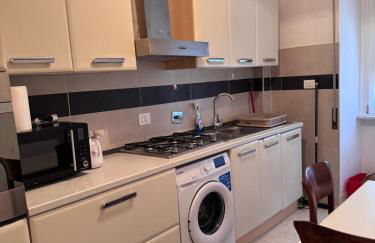 Hanna's House Metro Pyramid - Photo 13