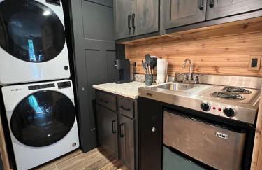 Cozy 1-Bedroom Retreat - Foto 19