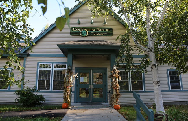 Cold Spring Plymouth Resort - Photo 2