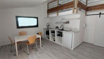 La grange duplex à 100 mètres du Lac avec jardin privé - Foto 2