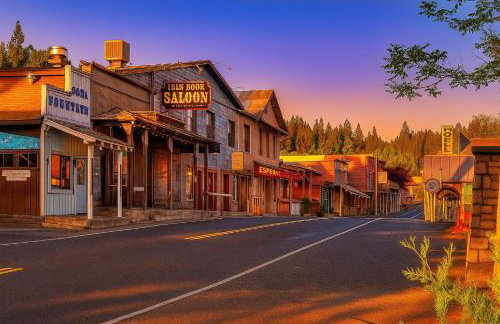 Yosemite family getaway w lake, golf, horses, pool - Foto 37