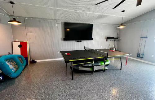 Cedar creek lake front home with Gorgeous Sunset - Foto 20