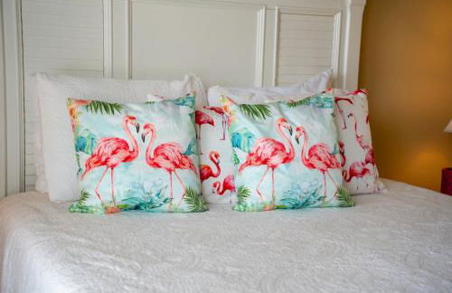 Summer Special, Lux 4BR House Sleeps 12, Pool, Elevator, King bed - Foto 44